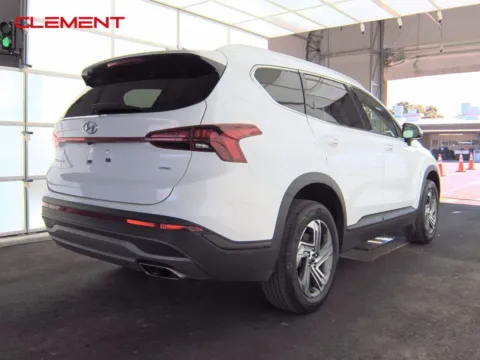 More photos of 2023 Hyundai Santa Fe SEL at Clement Pre-Owned, MO