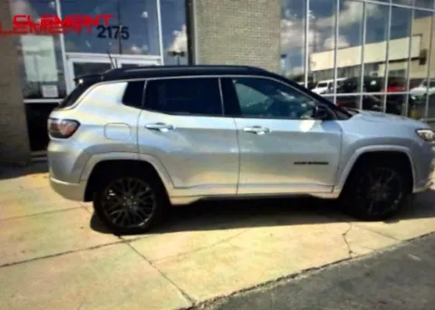 Photos of 2022 Jeep Compass High Altitude for sale in Florissant, MO at Clement Pre-Owned
