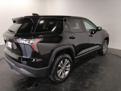 More photos of 2025 Chevrolet Equinox LT at Clement Pre-Owned, MO