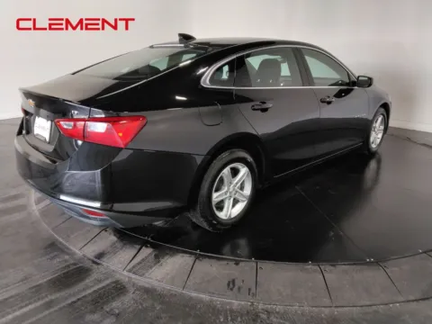 More photos of 2024 Chevrolet Malibu LT at Clement Pre-Owned, MO