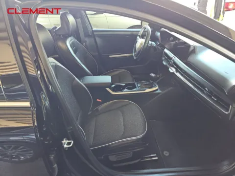 More photos of 2025 Kia K4 GT-Line at Clement Pre-Owned, MO