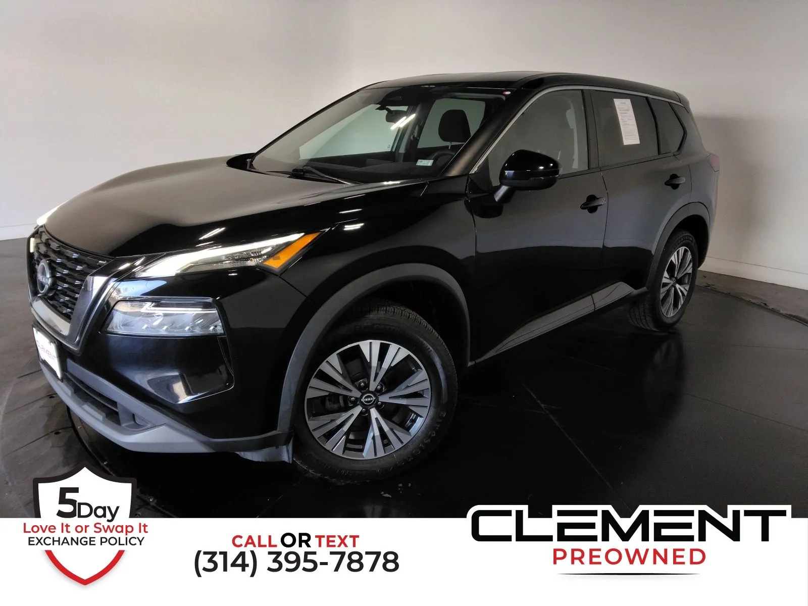 Black 2022 Nissan Rogue SV for sale in Florissant, MO