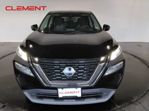 Photos of 2022 Nissan Rogue SV for sale in Florissant, MO at Clement Pre-Owned