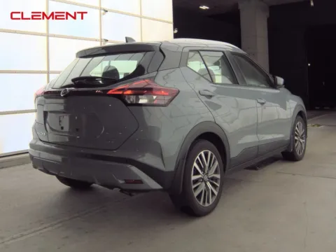 More photos of 2021 Nissan Kicks SV at Clement Pre-Owned, MO