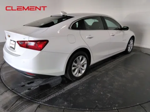 More photos of 2023 Chevrolet Malibu LT at Clement Pre-Owned, MO