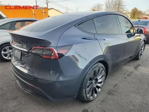 More photos of 2022 Tesla Model Y Performance at Clement Pre-Owned, MO