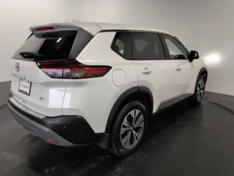 More photos of 2023 Nissan Rogue SV at Clement Pre-Owned, MO