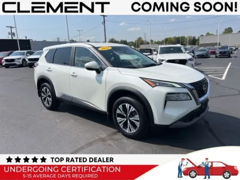 White 2023 Nissan Rogue SV for sale in Florissant, MO