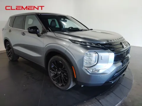 Another view of 2022 Mitsubishi Outlander Black Edition for sale in Florissant, MO at Clement Pre-Owned
