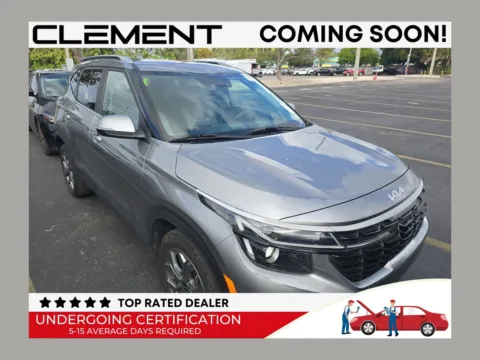 Gray 2024 Kia Seltos S for sale in Florissant, MO