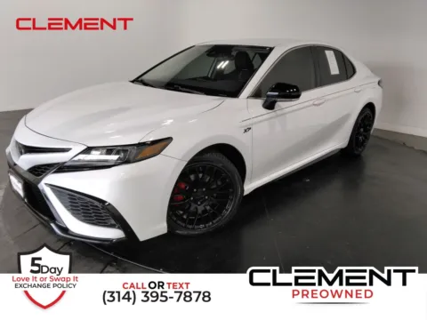 White 2023 Toyota Camry SE for sale in Florissant, MO