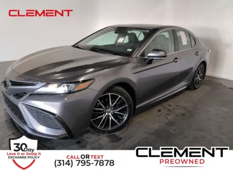 Gray 2023 Toyota Camry SE for sale in Florissant, MO