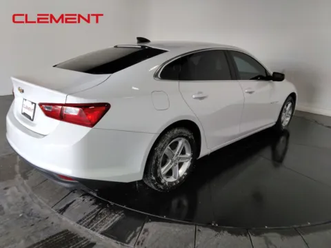More photos of 2023 Chevrolet Malibu LS at Clement Pre-Owned, MO