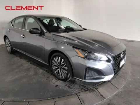 More photos of 2024 Nissan Altima 2.5 SV at Clement Pre-Owned, MO