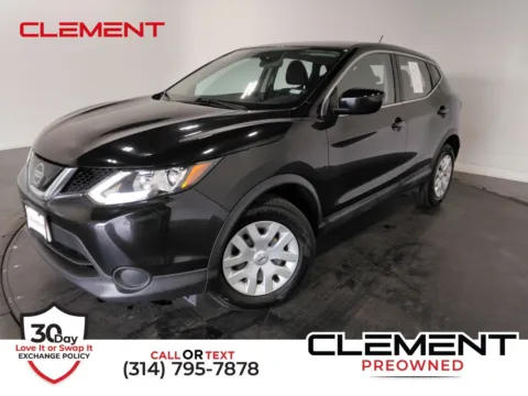 Black 2019 Nissan Rogue Sport S for sale in Florissant, MO