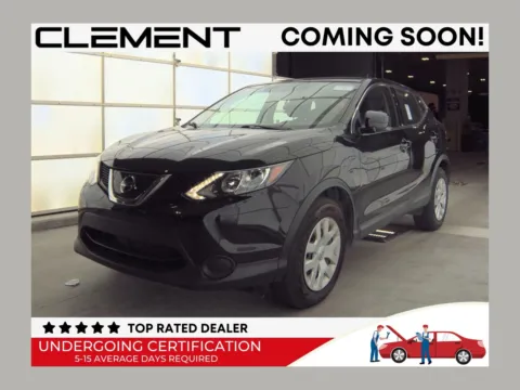 Black 2019 Nissan Rogue Sport S for sale in Florissant, MO