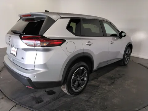 More photos of 2024 Nissan Rogue SV at Clement Pre-Owned, MO