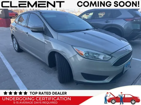 Silver 2015 Ford Focus SE for sale in Florissant, MO