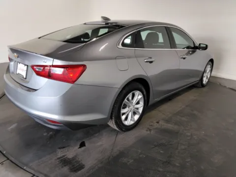 More photos of 2023 Chevrolet Malibu LT at Clement Pre-Owned, MO