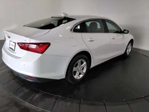 More photos of 2023 Chevrolet Malibu LT at Clement Pre-Owned Florissant, MO