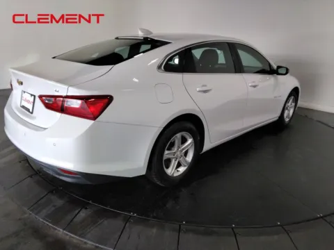 More photos of 2023 Chevrolet Malibu LT at Clement Pre-Owned Florissant, MO