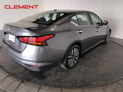 More photos of 2025 Nissan Altima 2.5 SV at Clement Pre-Owned Florissant, MO