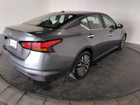 More photos of 2025 Nissan Altima 2.5 SV at Clement Pre-Owned Florissant, MO