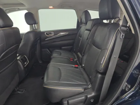 More photos of 2019 INFINITI QX60 LUXE at Clement Pre-Owned, MO