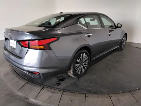 More photos of 2024 Nissan Altima 2.5 SV at Clement Pre-Owned Florissant, MO