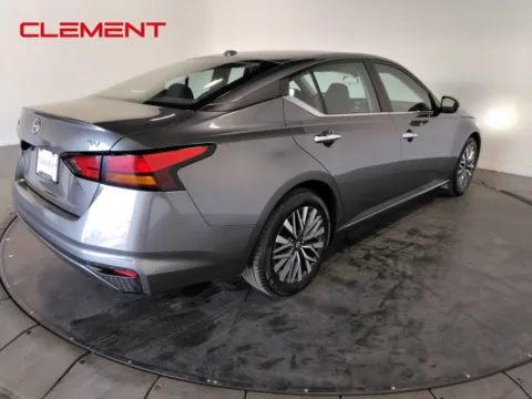 More photos of 2024 Nissan Altima 2.5 SV at Clement Pre-Owned Florissant, MO