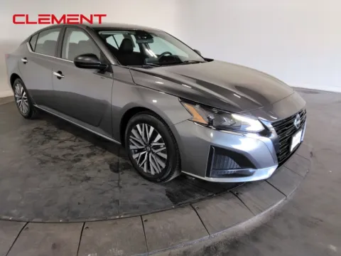 More photos of 2024 Nissan Altima 2.5 SV at Clement Pre-Owned Florissant, MO