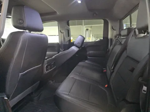 More photos of 2019 GMC Sierra 1500 SLT at Clement Pre-Owned, MO