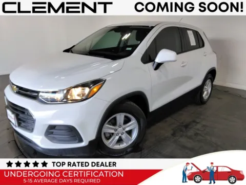 White 2022 Chevrolet Trax LS for sale in Florissant, MO