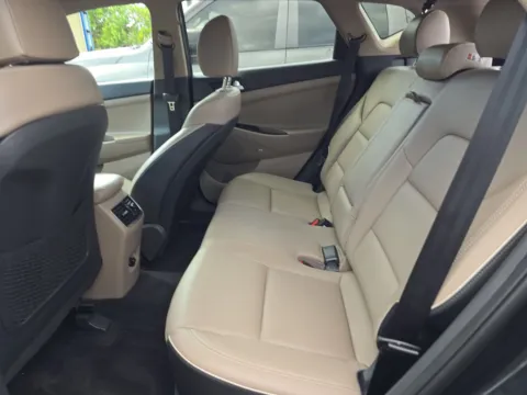 More photos of 2020 Hyundai Tucson Ultimate at Clement Pre-Owned Florissant, MO