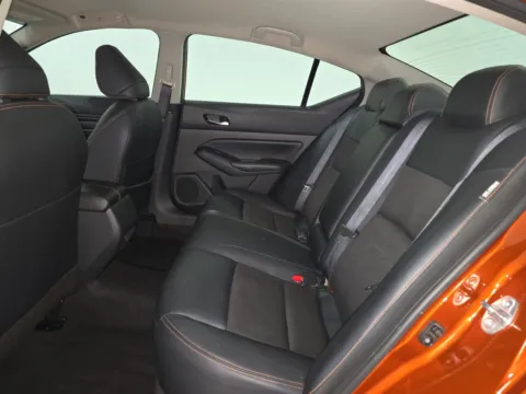 More photos of 2022 Nissan Altima 2.5 SR at Clement Pre-Owned, MO