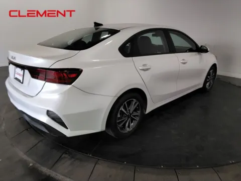 More photos of 2023 Kia Forte LXS at Clement Pre-Owned Florissant, MO