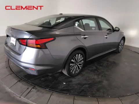 More photos of 2025 Nissan Altima 2.5 SV at Clement Pre-Owned Florissant, MO