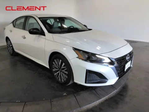 More photos of 2025 Nissan Altima 2.5 SV at Clement Pre-Owned Florissant, MO