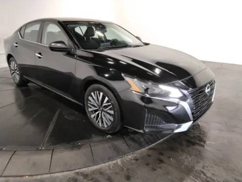 Another view of 2025 Nissan Altima 2.5 SV for sale in Florissant, MO at Clement Pre-Owned Florissant