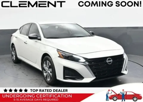 White 2025 Nissan Altima 2.5 SV for sale in Florissant, MO