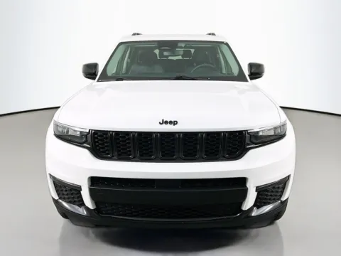 Photos of 2023 Jeep Grand Cherokee L Limited for sale in Florissant, MO at Clement Pre-Owned Florissant