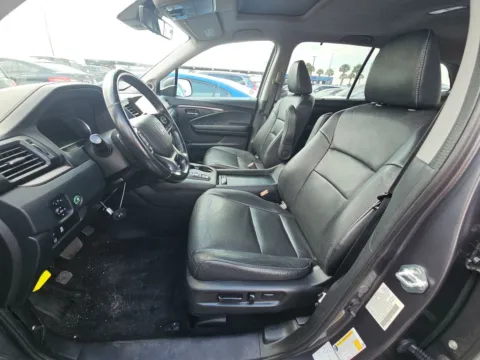 Another view of 2022 Honda Pilot Special Edition for sale in Florissant, MO at Clement Pre-Owned Florissant
