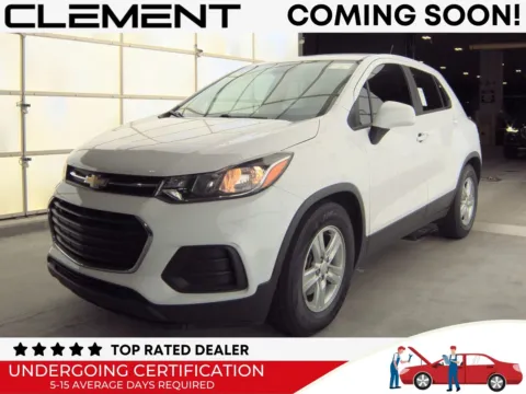 White 2019 Chevrolet Trax LS for sale in Florissant, MO
