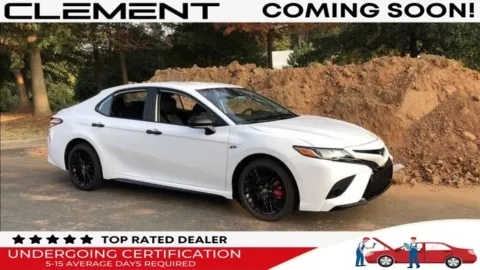 White 2020 Toyota Camry SE for sale in Florissant, MO