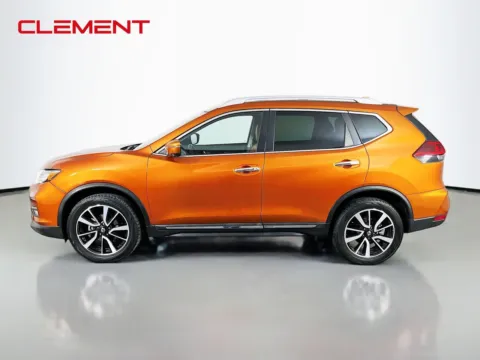 More photos of 2019 Nissan Rogue SL at Clement Pre-Owned Florissant, MO