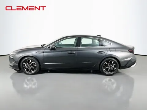 More photos of 2025 Hyundai Sonata SEL at Clement Pre-Owned Florissant, MO