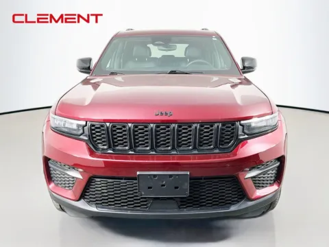 Another view of 2023 Jeep Grand Cherokee Altitude for sale in Florissant, MO at Clement Pre-Owned Florissant