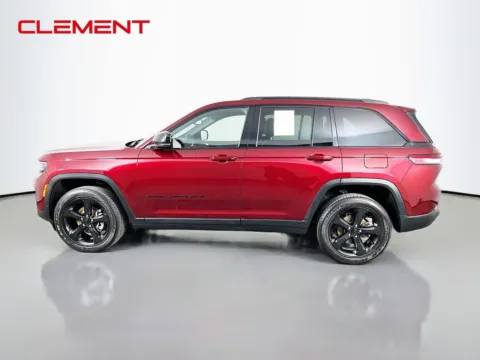 More photos of 2023 Jeep Grand Cherokee Altitude X at Clement Pre-Owned Florissant, MO