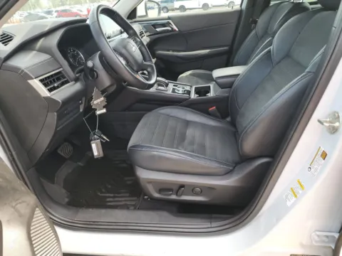 Another view of 2023 Mitsubishi Outlander SE for sale in Florissant, MO at Clement Pre-Owned Florissant