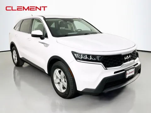 More photos of 2022 Kia Sorento LX at Clement Pre-Owned Florissant, MO